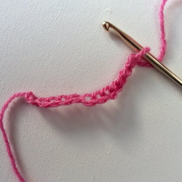 Seed stitch crochet - a tutorial by La Visch Designs