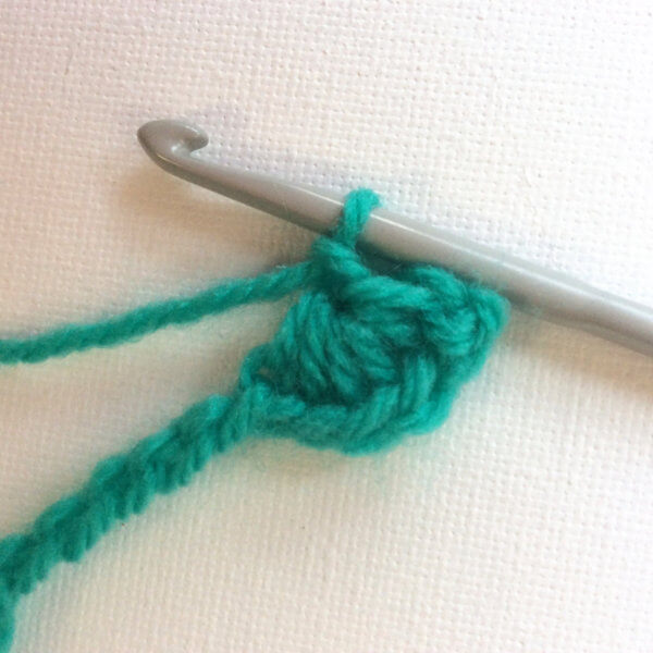 Crochet the Star Stitch - a tutorial by La Visch Designs - www.lavisch.com