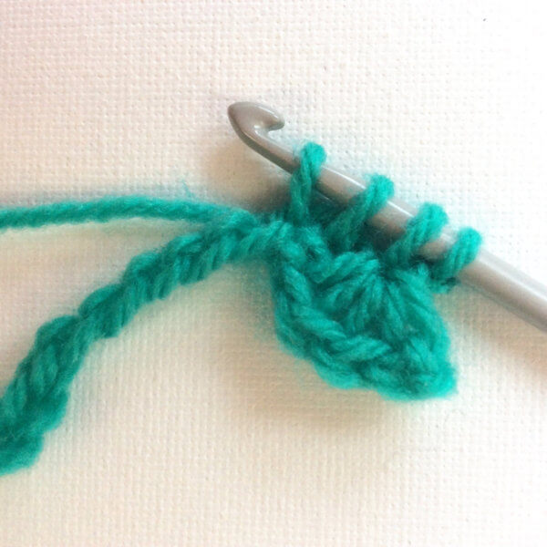 Crochet the Star Stitch - a tutorial by La Visch Designs - www.lavisch.com