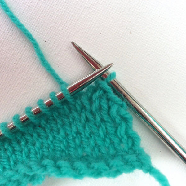 Bobble bind-off tutorial by La Visch Designs - www.lavisch.com