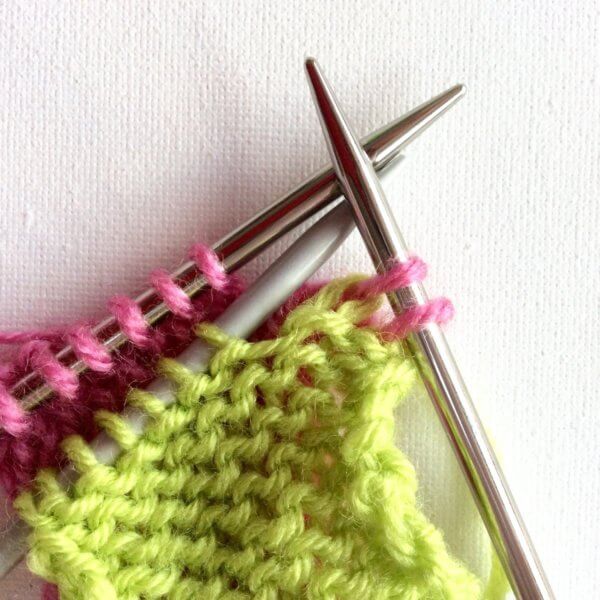 3-needle bind off - a tutorial by La Visch Designs