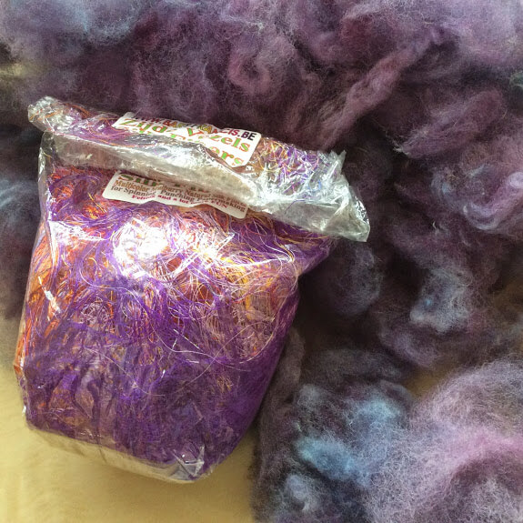 From fleece to tweedy yarn - by La Visch Designs
