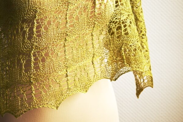 Olivijn shawl by La Visch Designs