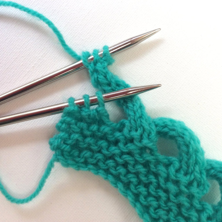 tutorial knitting the loopy bindoff La Visch Designs
