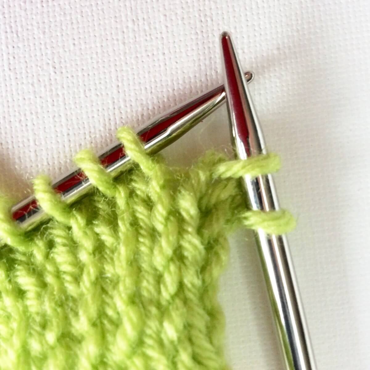 tutorial binding off when yarn has run out La Visch Designs