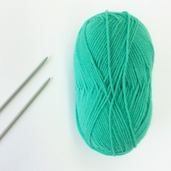 Circular cast-on - a tutorial by La Visch Designs