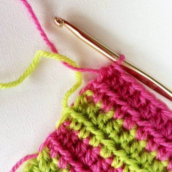 Stripes in crochet - a tutorial by La Visch Designs