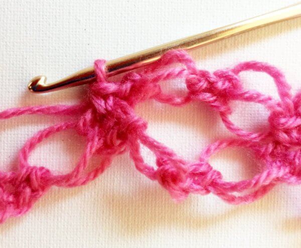 Crochet the Solomon's knot - a tutorial by La Visch Designs