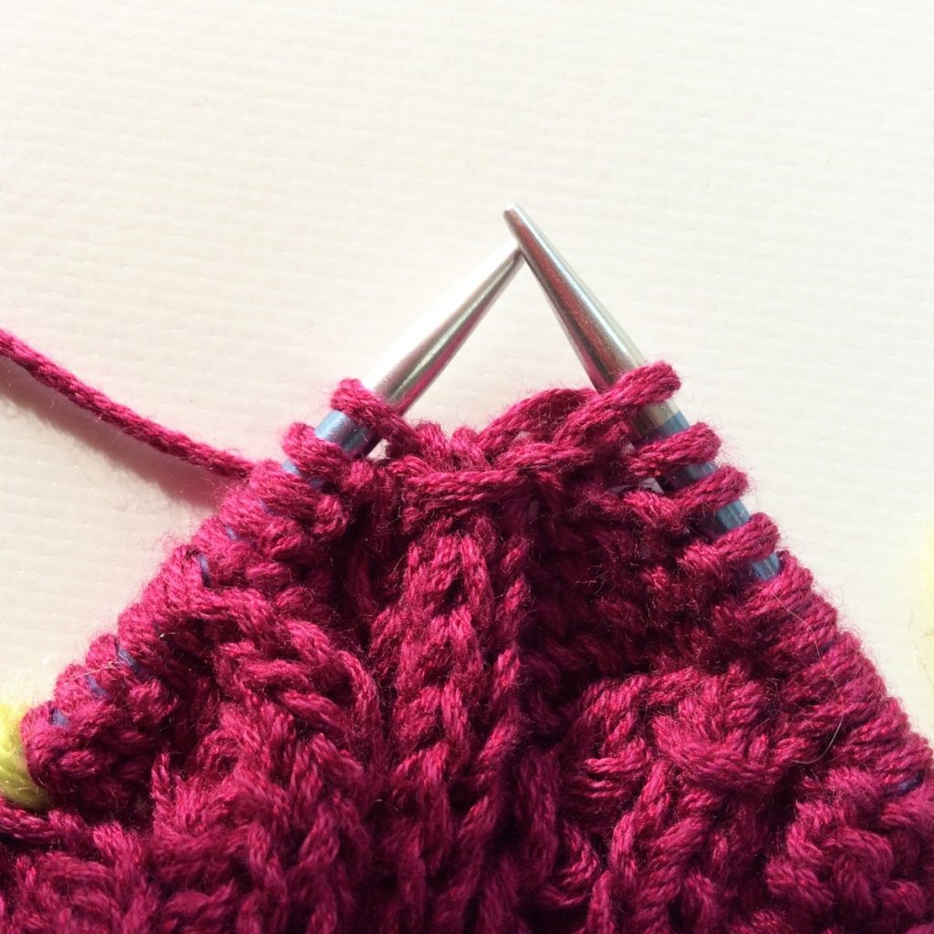 Working a lifted-over knot stitch - a tutorial by La Visch Designs