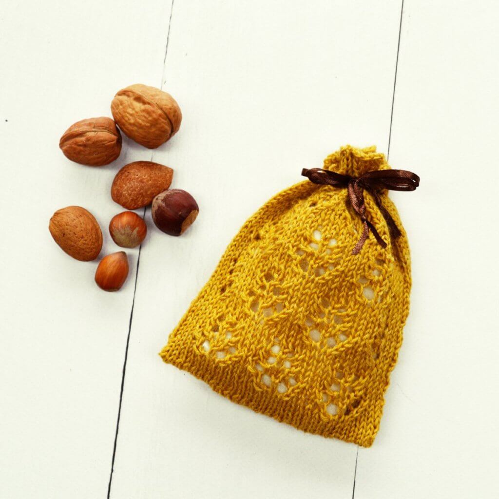 Pine Cone Sachet by La Visch Designs