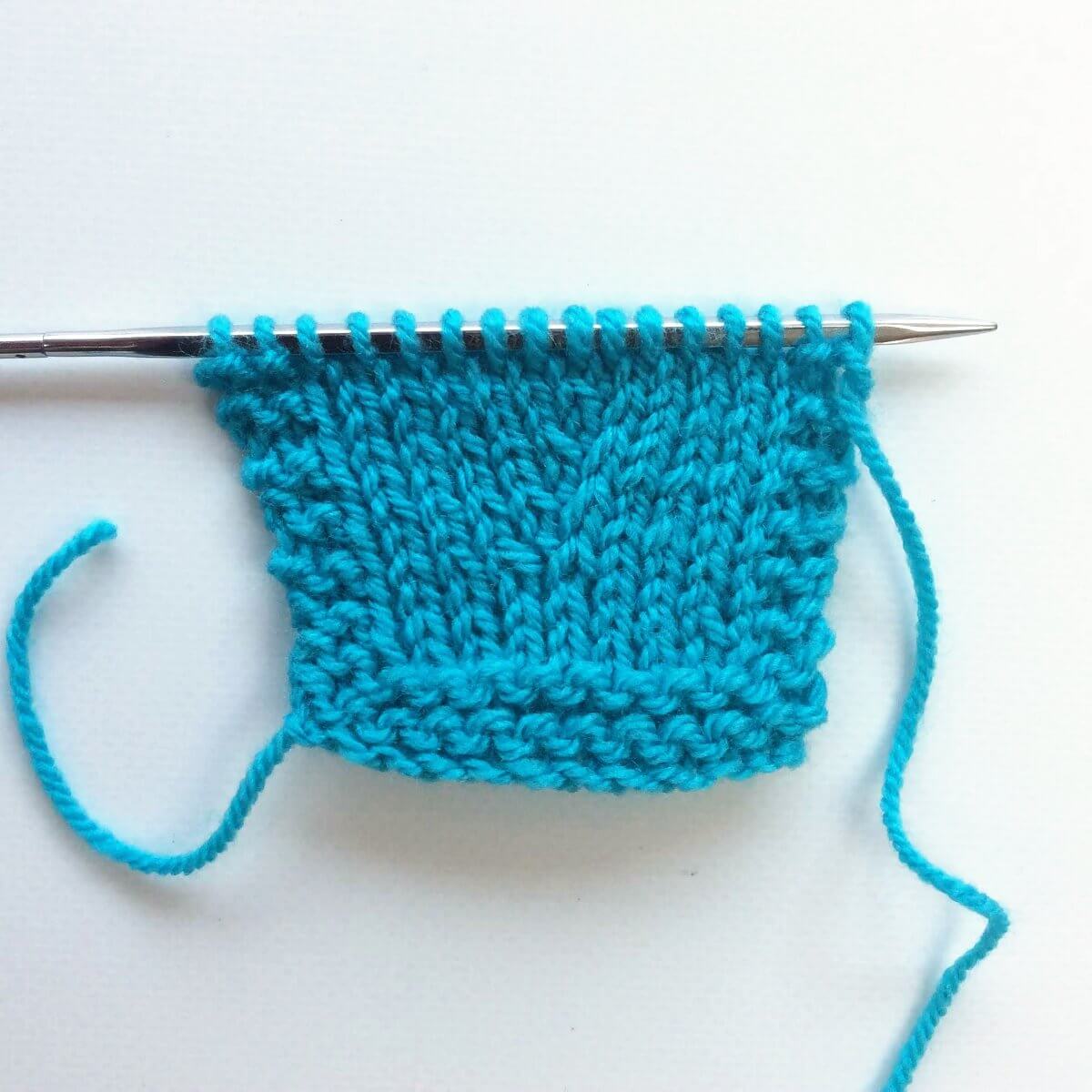 tutorial working a knit side right leaning lifted increase La Visch