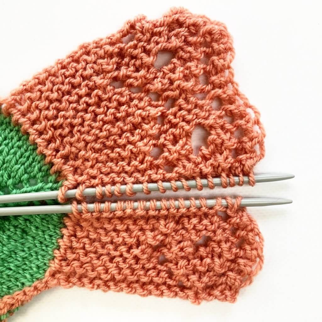 Russian grafting garter stitch preparation