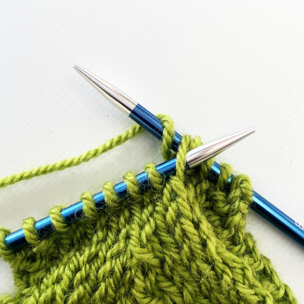 tutorial - working a knit-side left-leaning lifted increase - La Visch ...