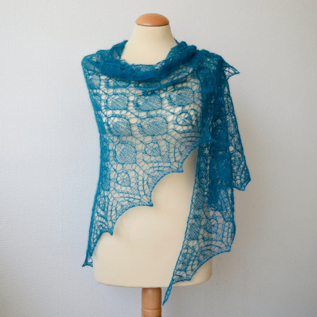 Blue Duck shawl by La Visch Designs