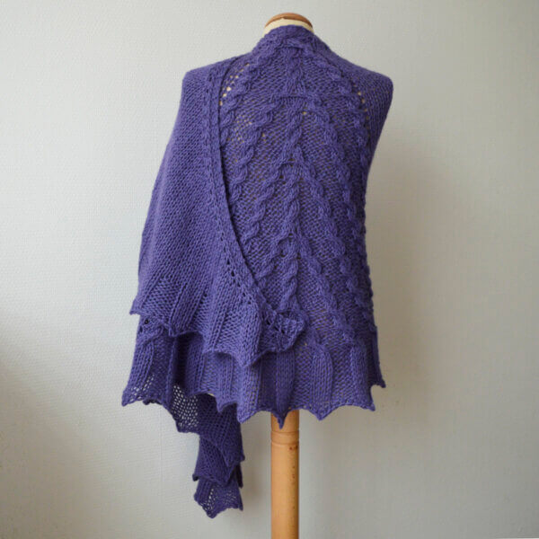 winding grape Winding Grape - a shawl design by La Visch Designs