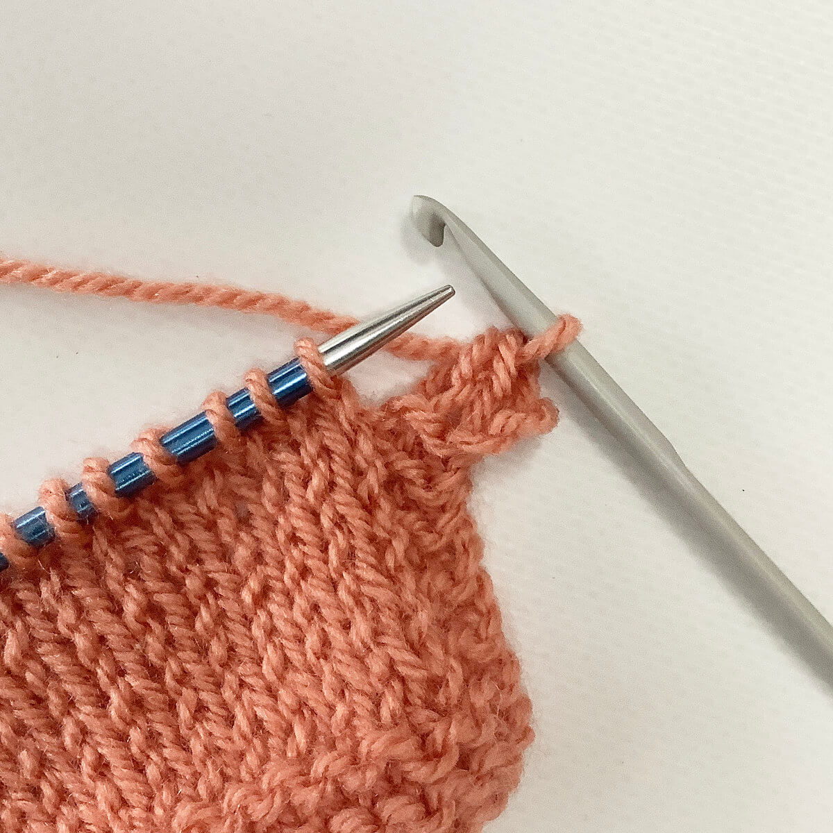 Working a double crochet bind-off - 8