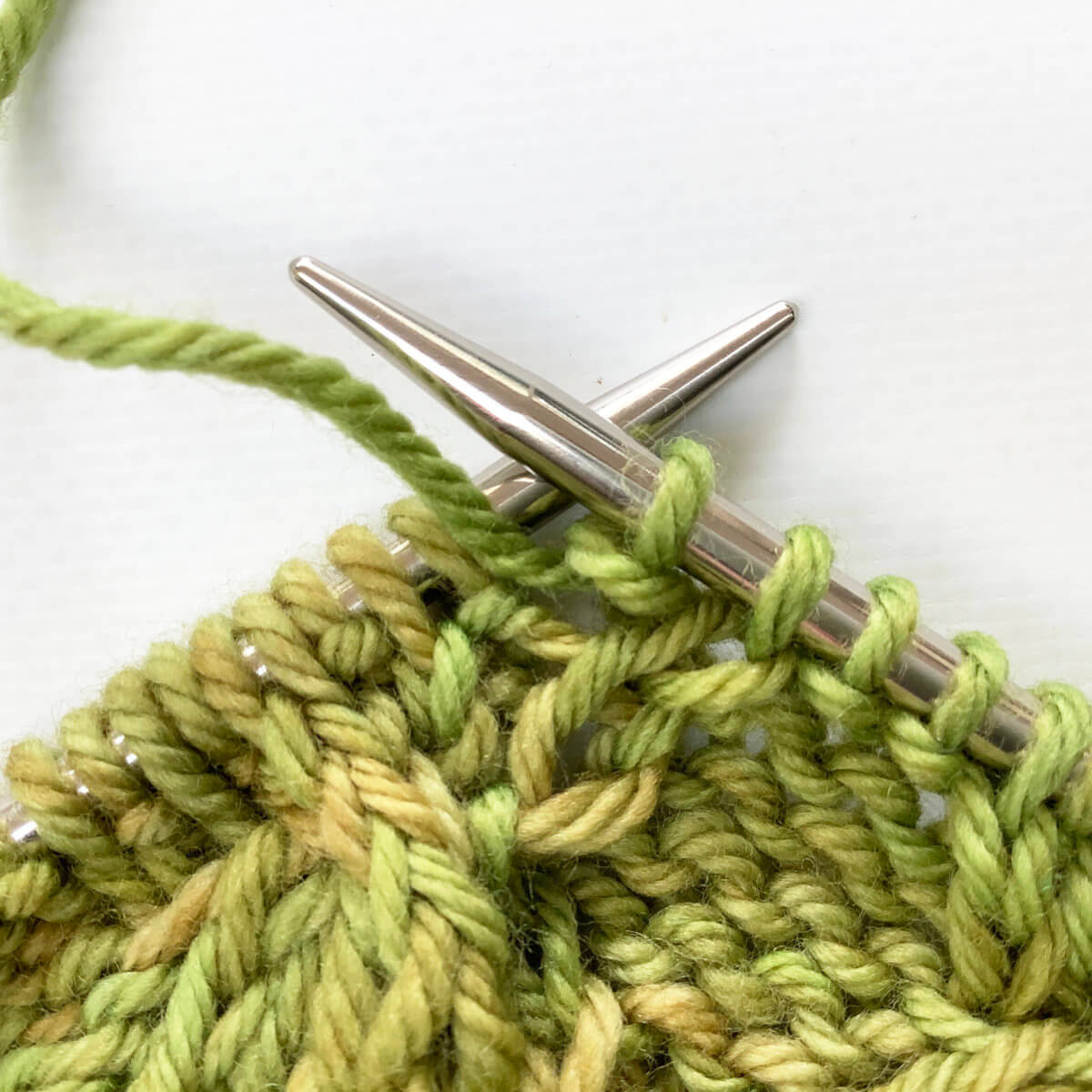 Techniques in Depth: Cabling Without a Cable Needle – Modern Daily Knitting