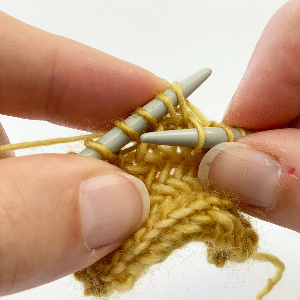 stitch pattern herringbone stitch La Visch Designs