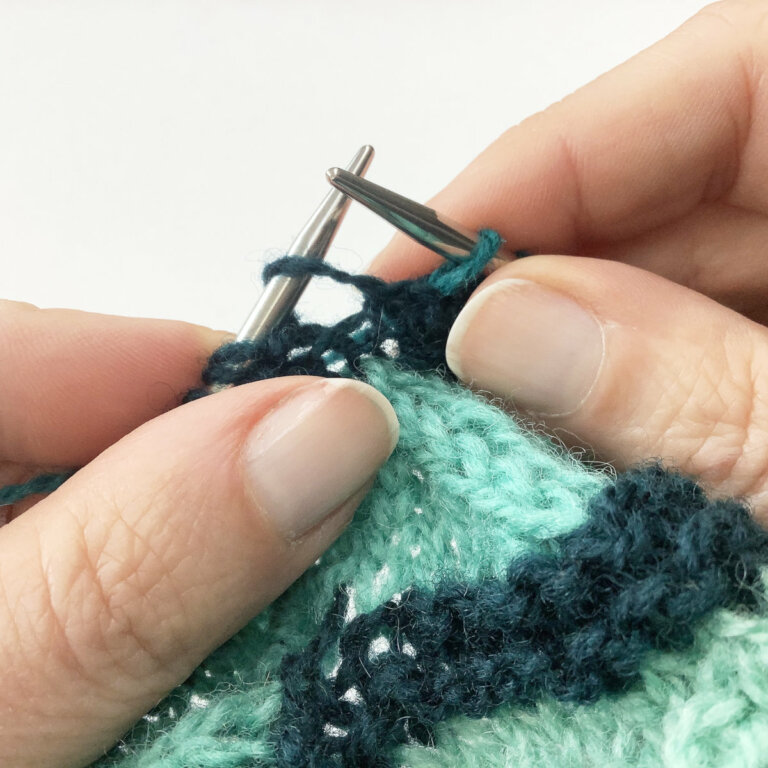 tutorial - working the M6 increase - La Visch Designs
