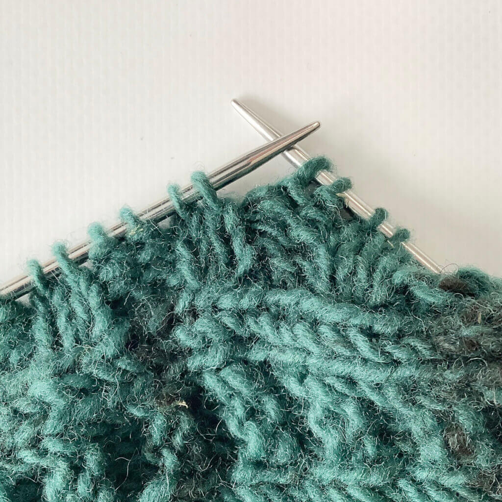 tutorial twostitch buttonhole in 2x2 rib La Visch Designs