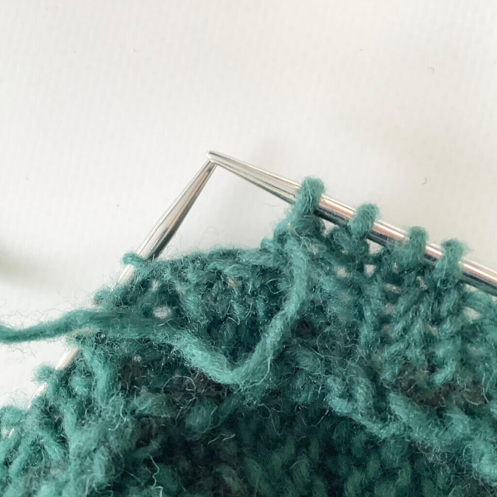 tutorial twostitch buttonhole in 2x2 rib La Visch Designs